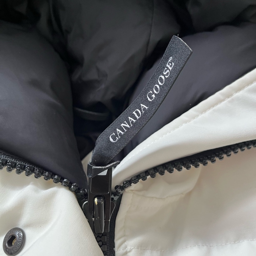 Canada Goose White Puffer Jacket with Fur Hood - Picture 5 of 16